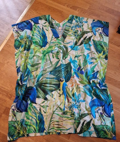 Kaftan i härliga färger från H&M