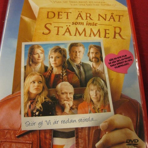 DET ÄR NÅT SOM INTE STÄMMER - ANNETTE BENING - DRAMAKOMEDI - DVD