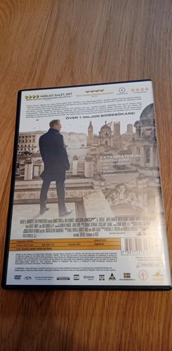 Dvd/Skyfall - 007 (svensk text)