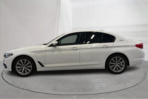 530 e iPerformance Sedan 252hk Sport Line Drag