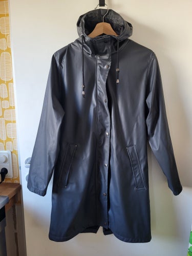 Regnjacka fr ETIREL stl 38 (36)