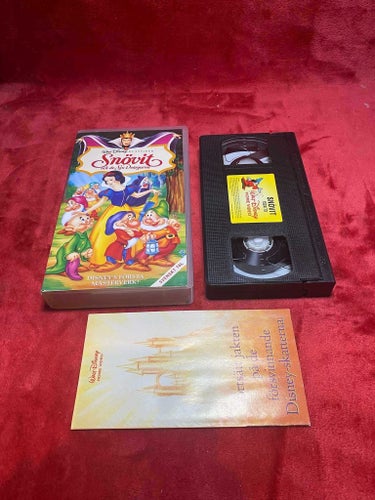 Snövit och de sju dvärgarna, VHS! (Svensksåld)