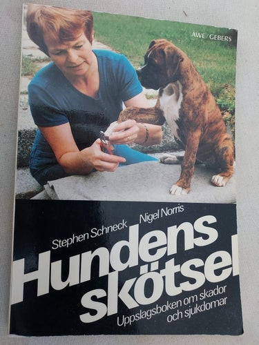 Bok Hundens skötsel AWE Gebers Schneck/Norris Bredd 14,8 cm Höjd 21 cm