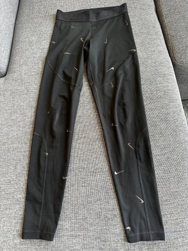 Nike Pro svarta träningstights stl M