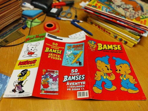 Bamse 2006 nr 8 samlarkort på fliken: Mini Hopp + Krösus. Fine