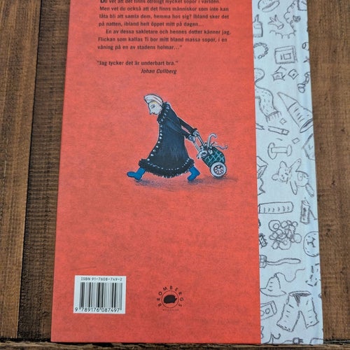 Flickan, Mamman och Soporna av Suzanne Osten, 1998