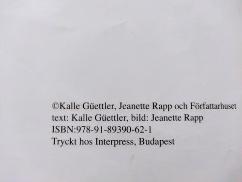 Medio - den halva kycklingen av Kalle Güettler Jeanette Rapp. Very Good+. BM