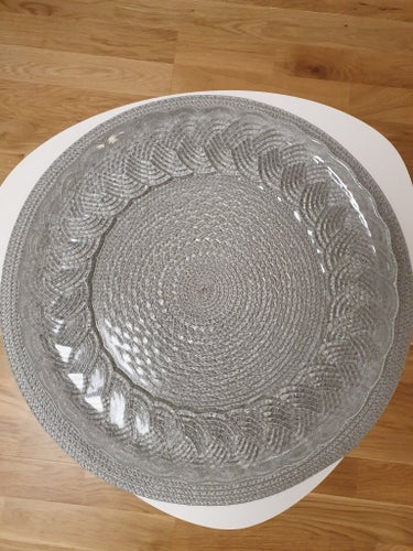 Vintage - Stort mönstrat glasfat/serveringsfat i klarglas