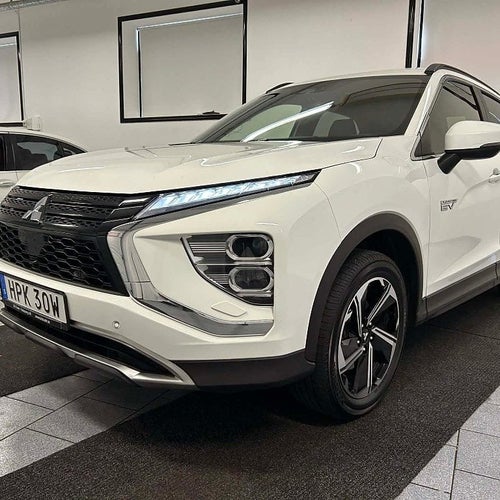 Mitsubishi Eclipse Cross PHEV 2.4 MIVEC 188 hk S-AWC Fleet Edition Nyservad MOMS