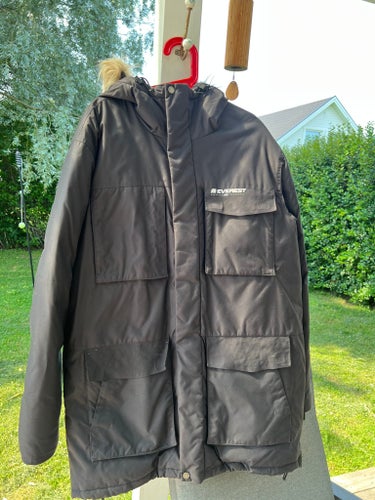 Parkas/dunjacka Everest medium herr