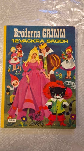 Bröderna Grimm - 12 Vackra Sagor-superfin bok