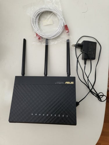 ASUS RT-AC68U V3 AC1900 Dual-Band Gigabit Router – Toppenskick!