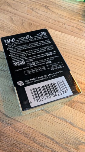 FUJI SUPER HG EC-30 VHS-C videoband VINTAGE