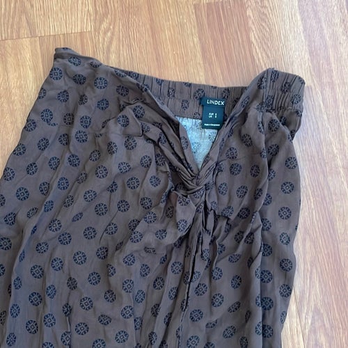 Lindex brun kjol, storlek S