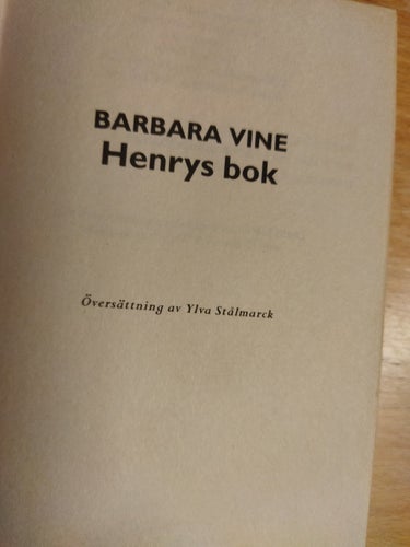 Henrys bok av Barbara Vine. Bok. Very Fine