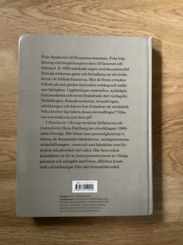 Hundra år i Sverige av Hans Dahlberg, 1999