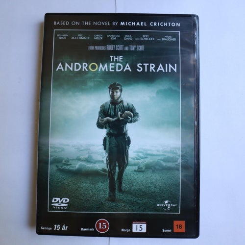 THE ANDROMEDA STRAIN - BENJAMIN BRATT (36606)