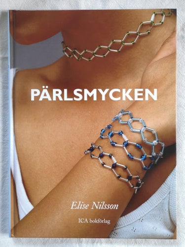PÄRLSMYCKEN ELISE NILSSON MYCKET BRA SKICK