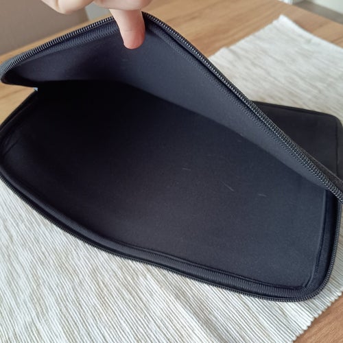 Svart fodral till padda , dator , laptop