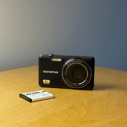 Olympus D-735 – snabb frakt