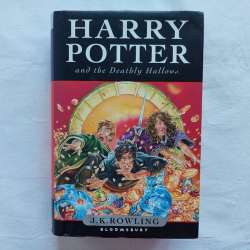 Harry Potter and the Deathly Hallows - Första upplagan 2007 - Engelska