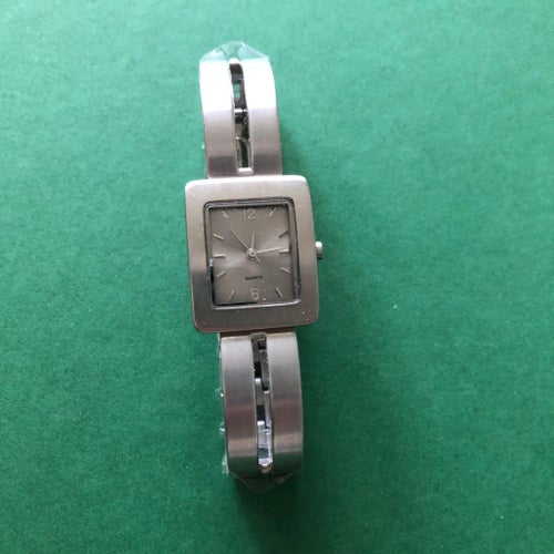 Armbandsklocka/Oanvänd