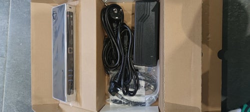 StarTech.com Triple-4K Monitor USB-C Dockningsstation - 100W Strömförsörjning