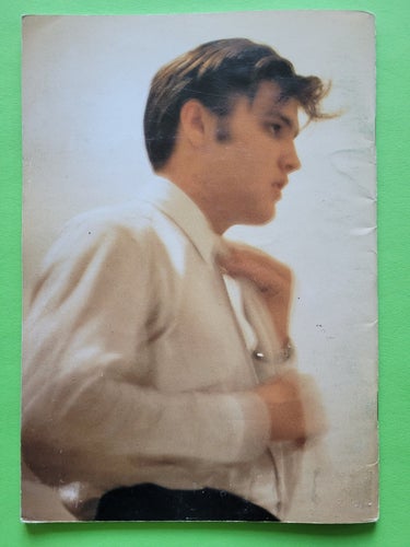 Elvis - The man and his music No. 52 June 2001