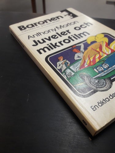 BARONEN - JUVELER OCH MIKROFILM