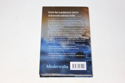 NÖDROP - Grethe Böe - hyllad debutroman!