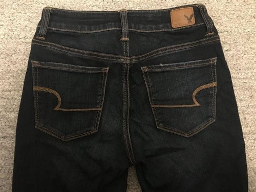 Blå jeans från American Eagle, size 0 Long (högmidja 24 inches) (XS/S)