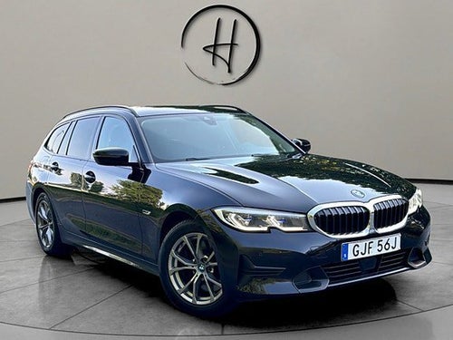 BMW 330e Touring Steptronic, 292hk, 2022