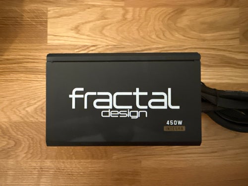 Fractal Design Integra M 450W Strömförsörjning