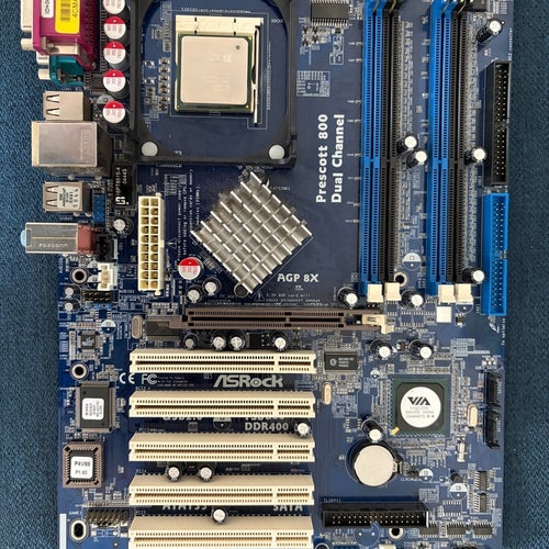 ASRock P4V88 Moderkort + Pentium 4 3.0 GHz (478 sockel, AGP)