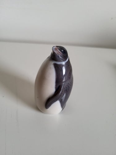 Royal Copenhagen pingvinfigur, modell 3003