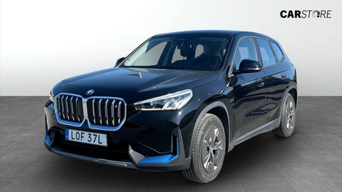 BMW iX1 xDrive30 (306hk) DRAG / NAVI