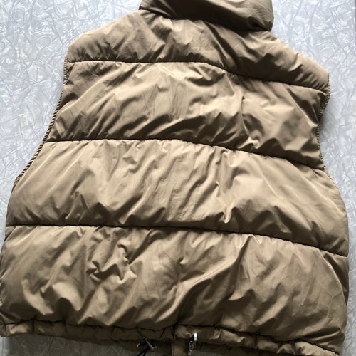 H&M beige täck väst, storlek L
