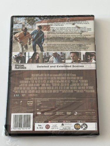 2 Guns (Denzel Washington & Mark Wahlberg, 2013). Inplastad DVD