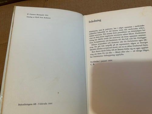 Livet, döden och läkaren, om medicinsk dödshjälp av Clarence Blomquist, SM