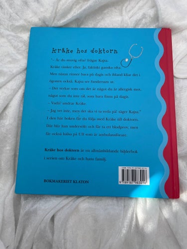 Kråke hos doktorn av Marie Bosson Rydell och Jessica Lindholm, 2016