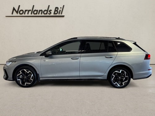 Volkswagen Golf Sportscombi 1.5 eTSI ACT OPF DSG Sekventiell, 150hk, 2025