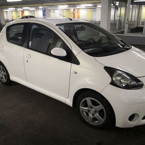 Toyota Aygo 1.0 VVT-i LIFT AC Bluetooth Servad Nybesiktigad ++ '14