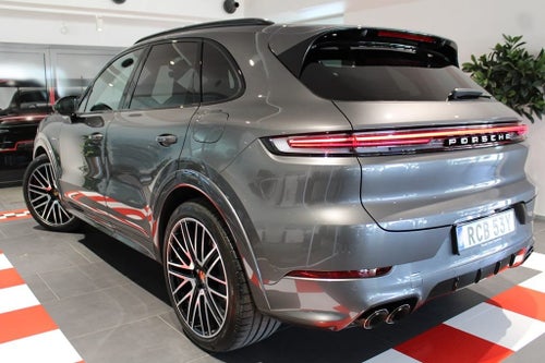 Porsche Cayenne S E-Hybrid