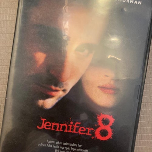 Jennifer 8