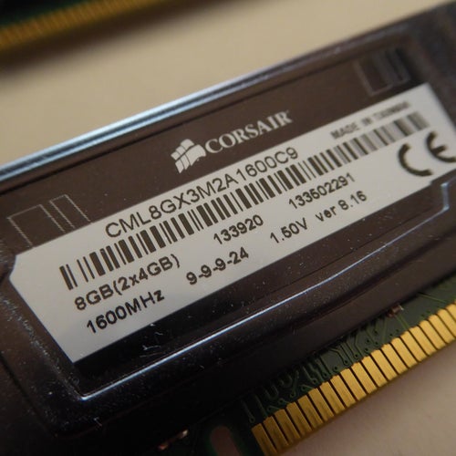 2 st Corsair Vengeance LP 8GB (2x4GB) 1600MHz DDR3 RAM