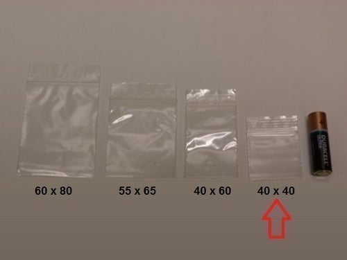 1000 st Blixtlåspåsar 40x40mm (Zippåsar Blixtpåsar Plastpåsar plast påsar zip)