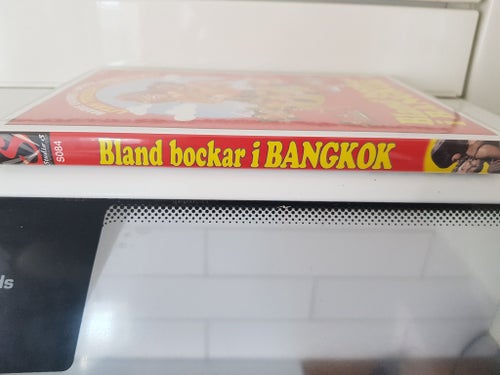 DVD: Bland bockar i Bangkok STUDIO S/UTGÅTT