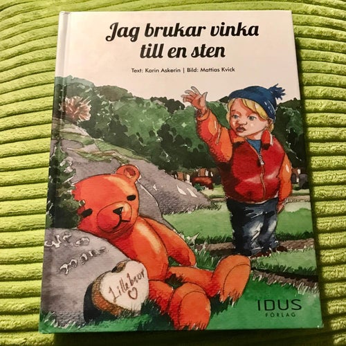 JAG BRUKAR VINKA TILL EN STEN Karin Askerin Mattias kvick 2016