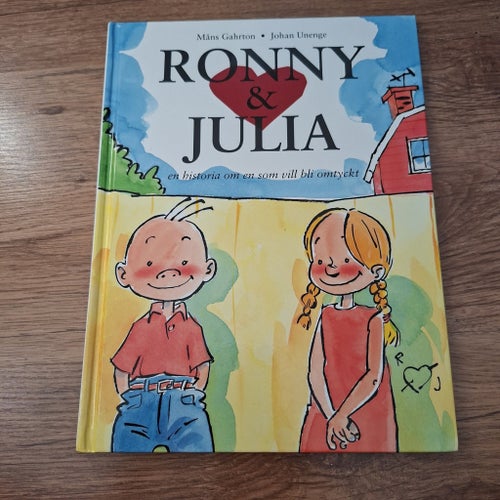 Ronny & Julia av Måns Gahrton och Johan Unenge, 2000