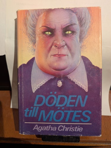Agatha Christie - Döden till mötes
